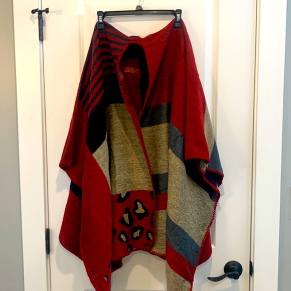 Wrap - NWT - Picture 1 of 11